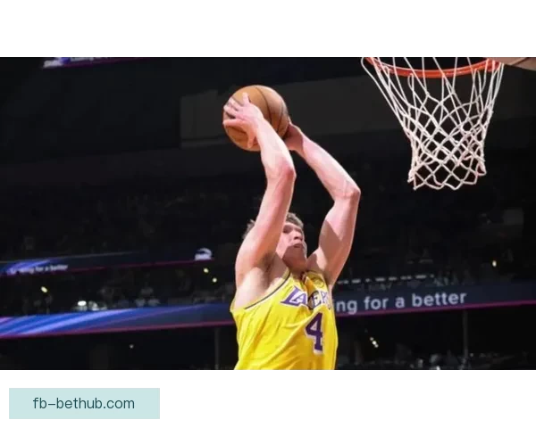 湖人对阵魔术伤情更新 里夫斯出战存疑克勒贝尔缺阵